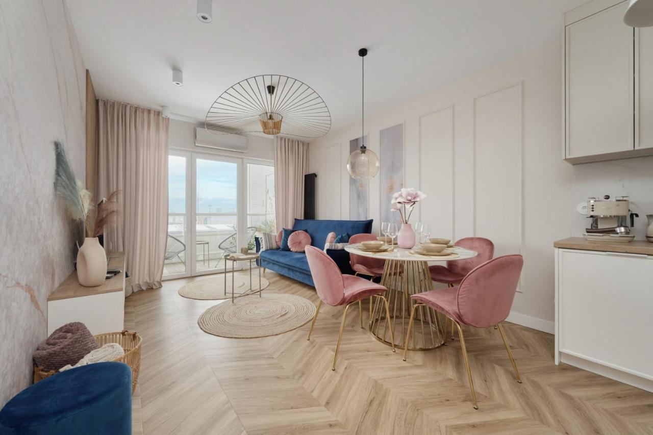 Elegant Apartment With Balcony Krakowska Wroclaw By Renters Prestige Zewnętrze zdjęcie