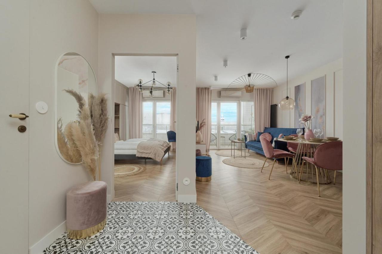 Elegant Apartment With Balcony Krakowska Wroclaw By Renters Prestige Zewnętrze zdjęcie