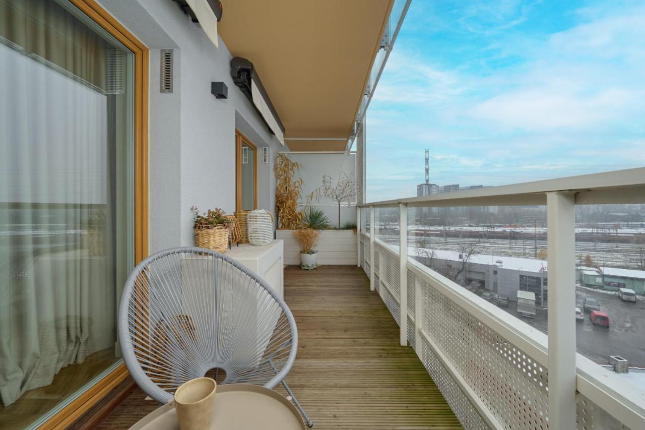 Elegant Apartment With Balcony Krakowska Wroclaw By Renters Prestige Zewnętrze zdjęcie